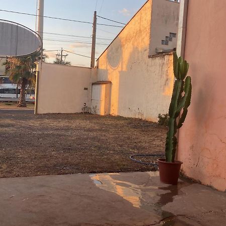 Pousada Girassol Olímpia Exteriér fotografie